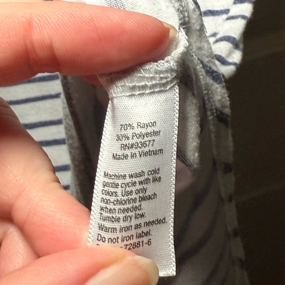 A.n.a. tank top size large - Picture 3 of 4